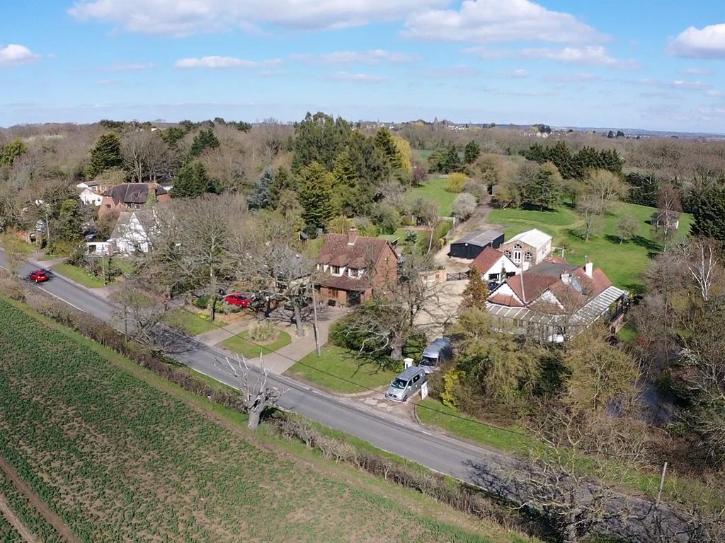 4 bed detached house for sale in Rectory Road, Little Burstead
