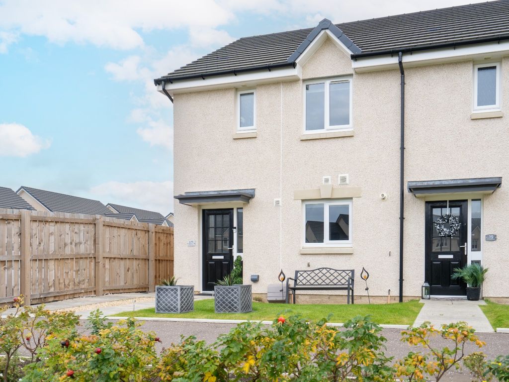 3 bed end terrace house for sale in Mossend Place, West Calder, West