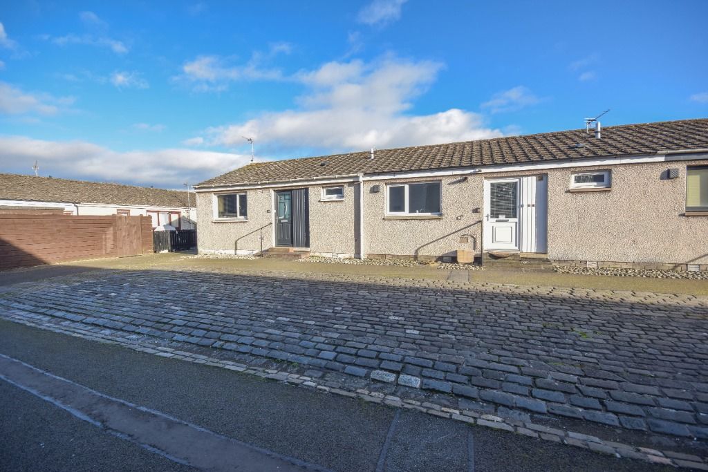 1 bed bungalow to rent in Arbroath, Angus DD11, £500 pcm Zoopla