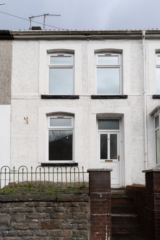 3 bed terraced house to rent in St. Albans Terrace, Treherbert