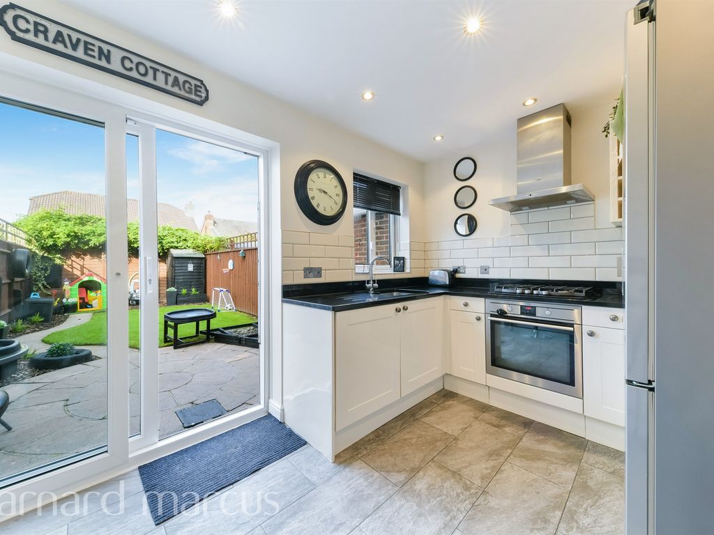 2 bed terraced house for sale in Clayton Mead, Godstone RH9, £375,000 Zoopla