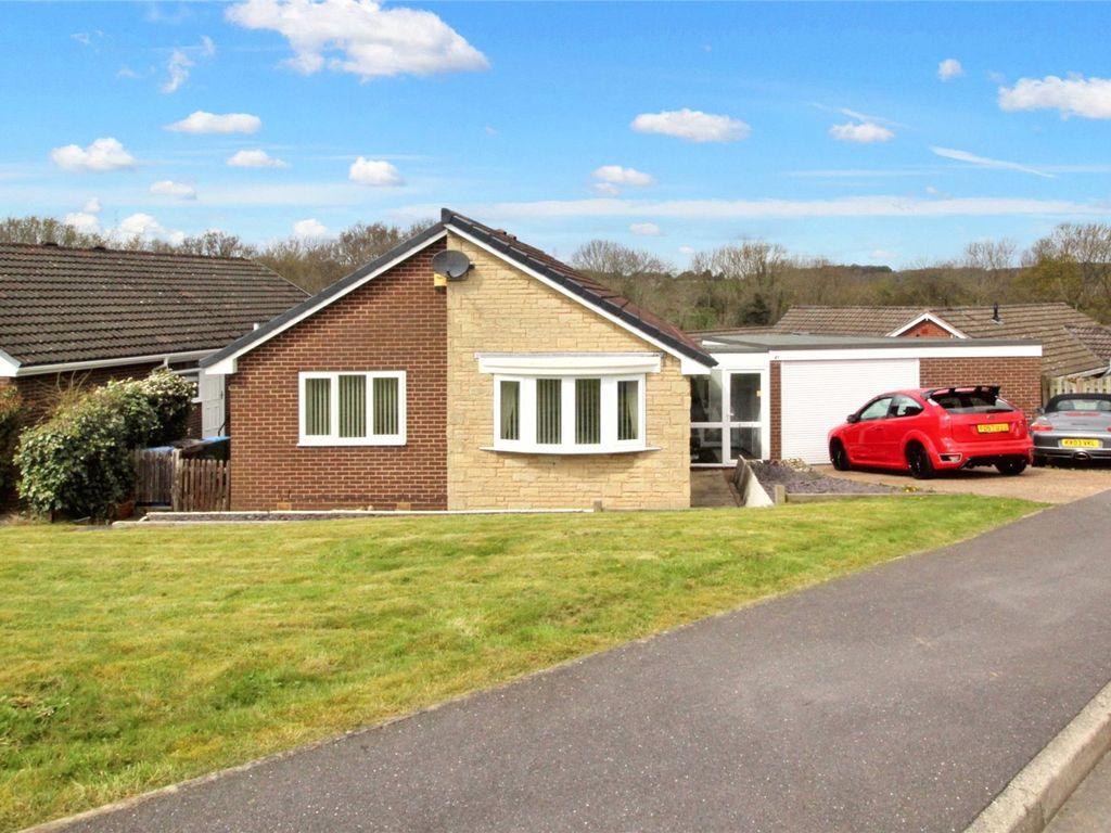 3 bed bungalow for sale in Ashwood Road, High Green, Sheffield, South
