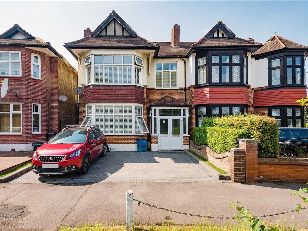 4 bed semidetached house for sale in Lake House Road, Wanstead, London