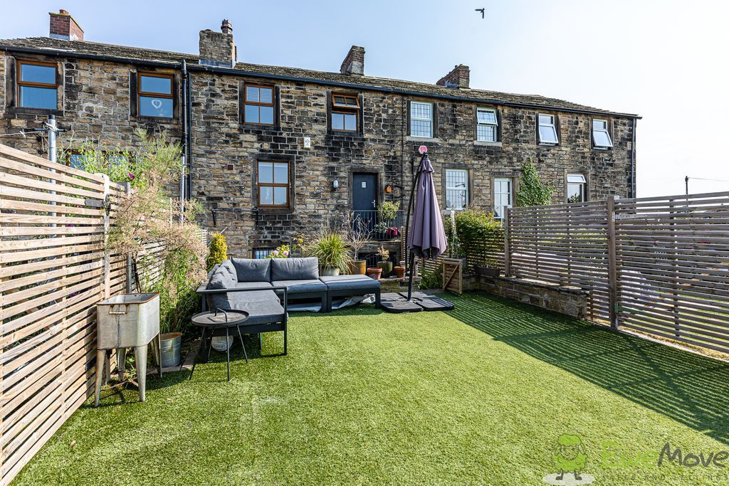 4 bed terraced house for sale in Hartshead Lane, Hartshead, Liversedge