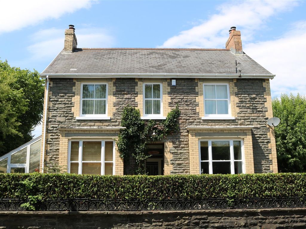 4 bed property for sale in Bryn Road, Pontllanfraith, Blackwood NP12, £430,000 Zoopla