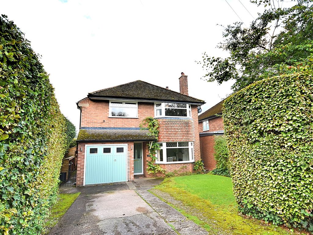 4 bed detached house for sale in Orme Crescent, Macclesfield SK10, £