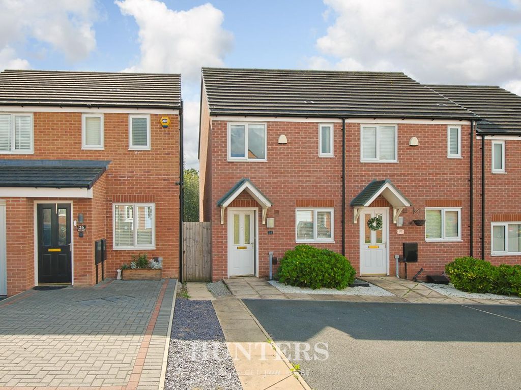 2 bed end terrace house for sale in Kelty Grove, Heywood OL10, £160,000