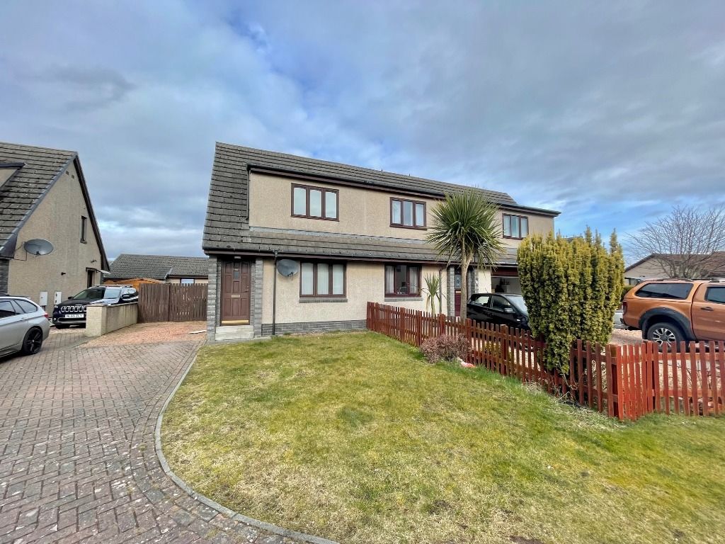 2 bed semidetached house to rent in Macdonald Smith Drive, Carnoustie