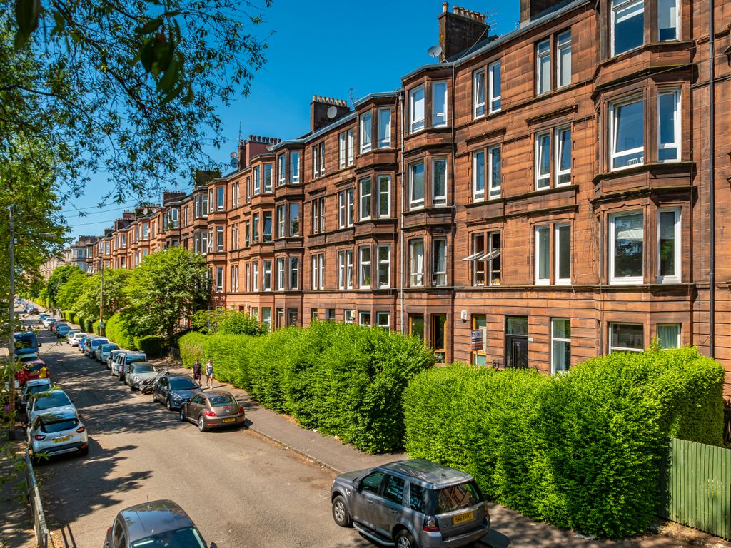 2 bed flat for sale in Onslow Drive, Dennistoun, Glasgow G31 Zoopla
