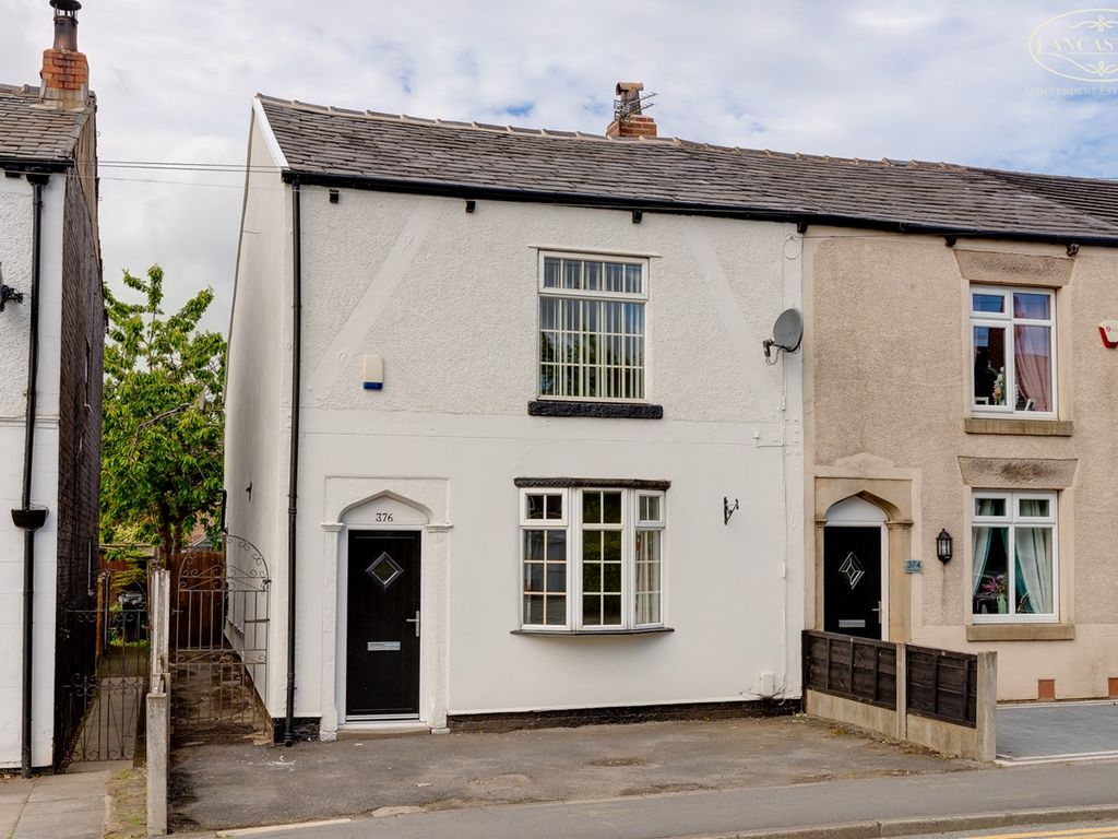 2 bed end terrace house for sale in Manchester Road, Blackrod, Bolton