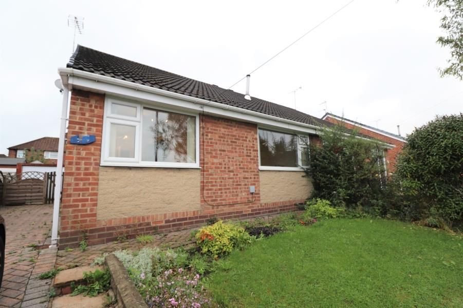 2 bed semidetached house to rent in Priestley Drive, Pudsey, Leeds