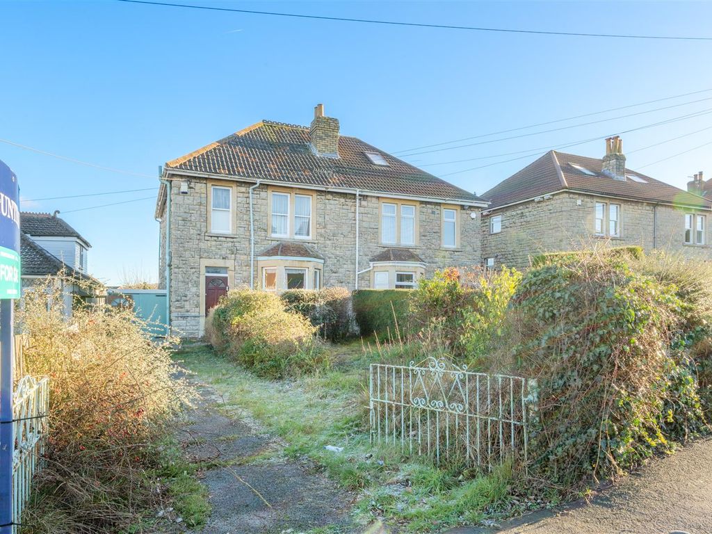 3 bed semidetached house for sale in Highridge Road,
