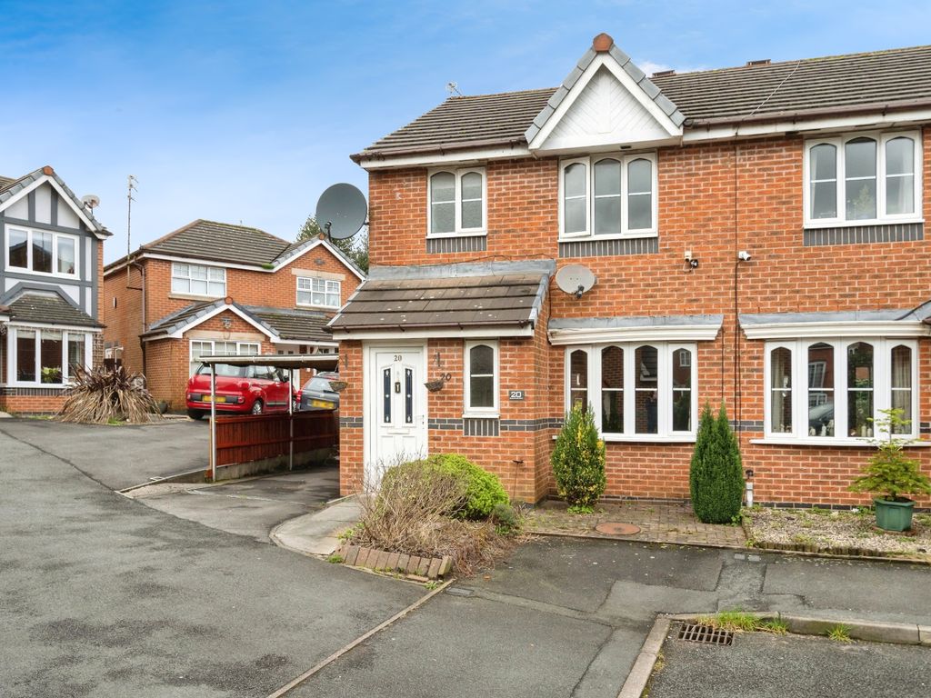 4 bed semidetached house for sale in Shillingford Road, Farnworth