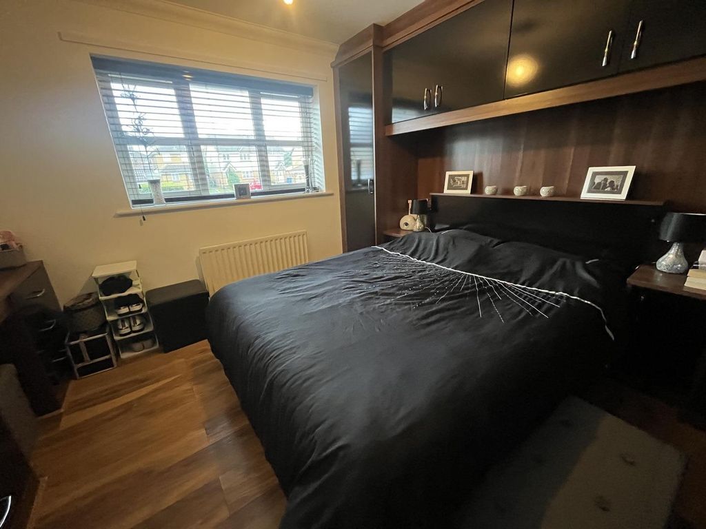 3 bed detached house for sale in Carpenters Way, Rochdale OL16, £