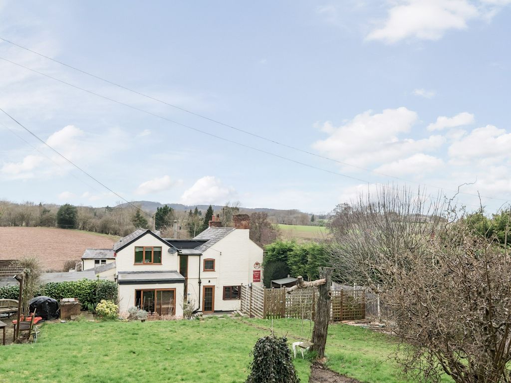 4 bed detached house for sale in Little Witley, Worcester WR6, £499,950