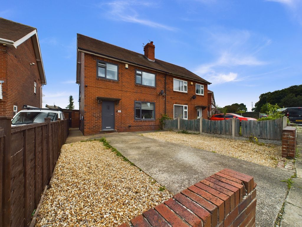 3 bed semidetached house for sale in Nicholson Avenue, WathUpon