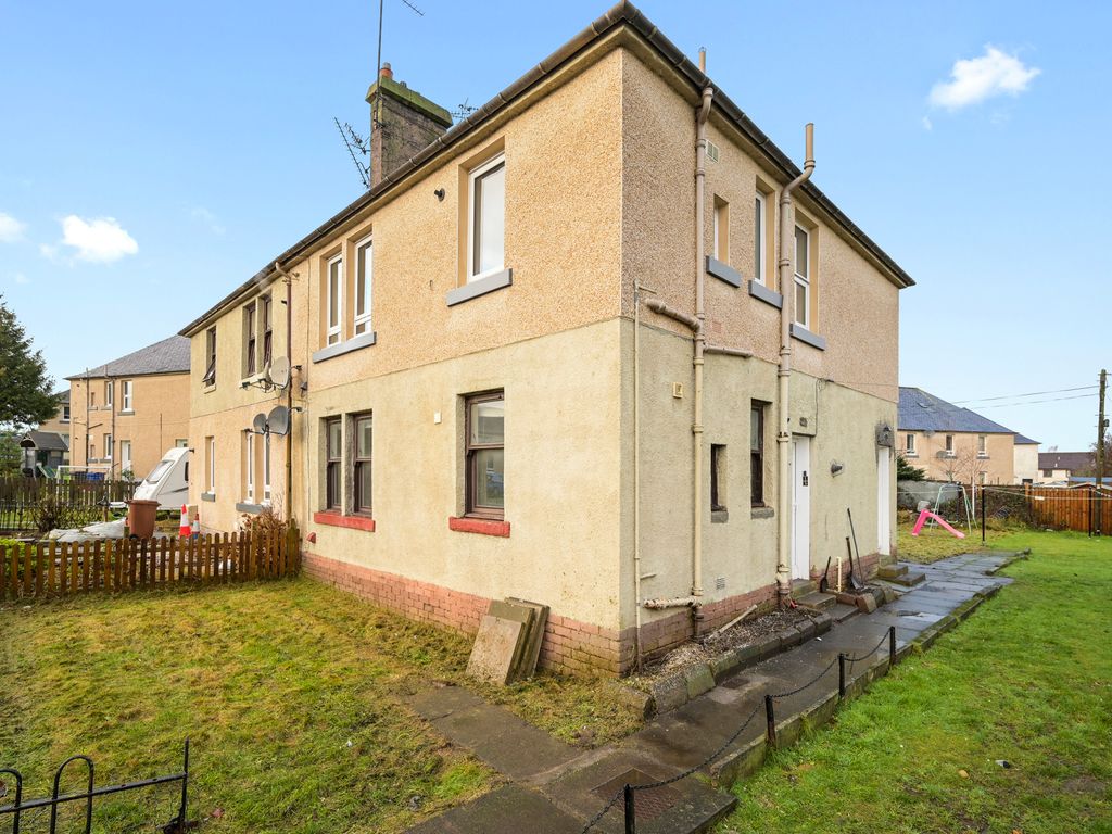 2 bed flat for sale in 13 Birkenside, Gorebridge EH23, £130,000 Zoopla