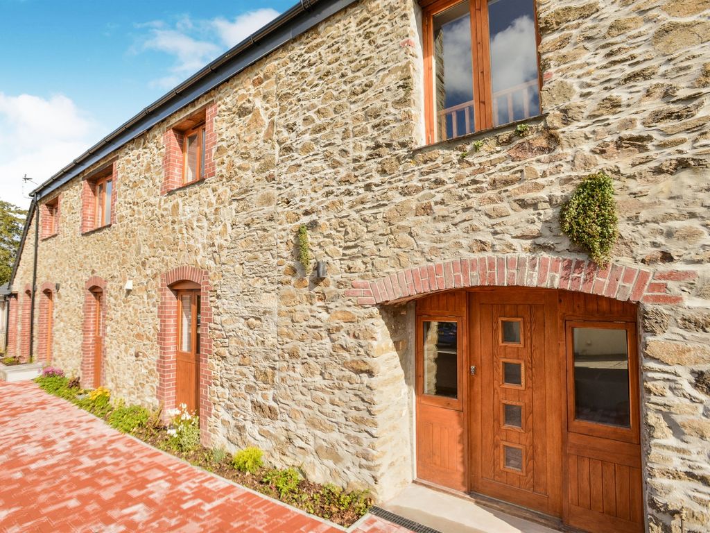 5 bed barn conversion for sale in Court Vollard Farm, Trematon, Saltash