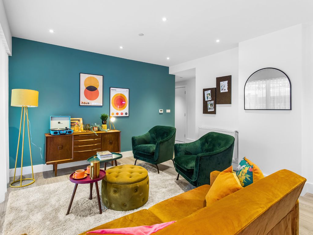 New home, 1 bed flat for sale in Clapham Common Southside, London SW4 Zoopla