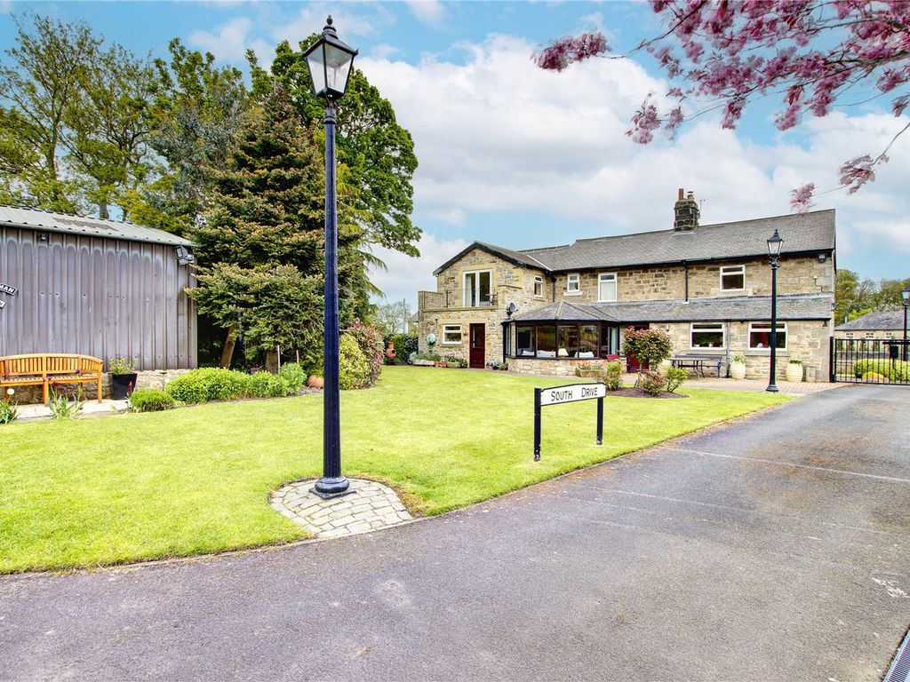 4 bed detached house for sale in Great North Road, Clifton, Morpeth