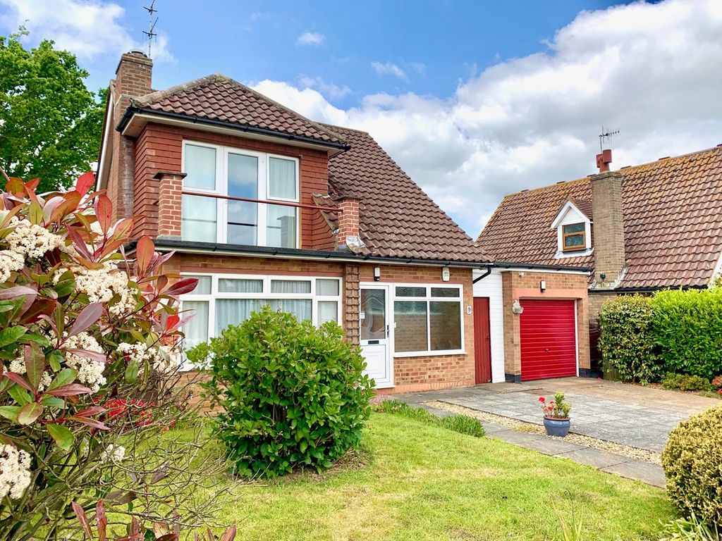 2 bed detached house for sale in The Fairway, BexhillOnSea TN39 Zoopla