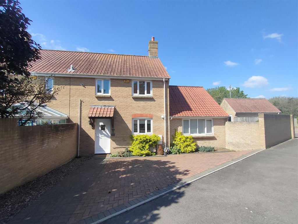 4 bed semidetached house for sale in Foxglove Way, Bridport DT6 Zoopla