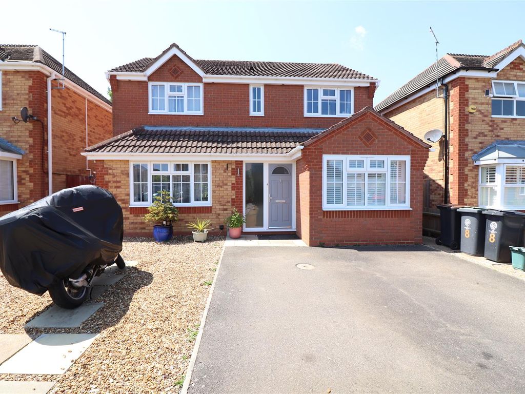 4 bed detached house for sale in Campion Close, Rushden NN10 Zoopla