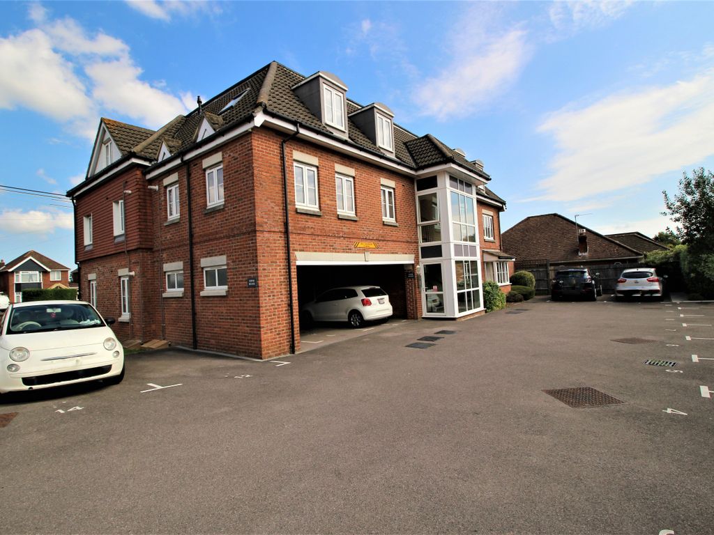 1 bed flat for sale in Lower Northam Road, Hedge End, Southampton SO30