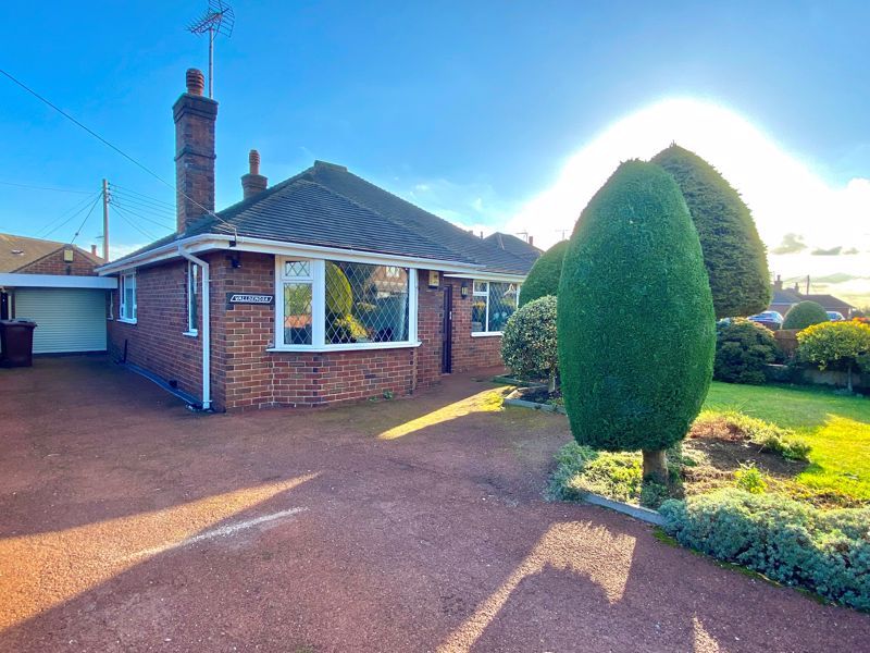 2 bed detached bungalow for sale in Common Lane, Rough Close, StokeOn