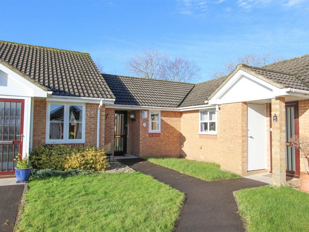 2 bed terraced bungalow for sale in Batten Court, Chipping Sodbury