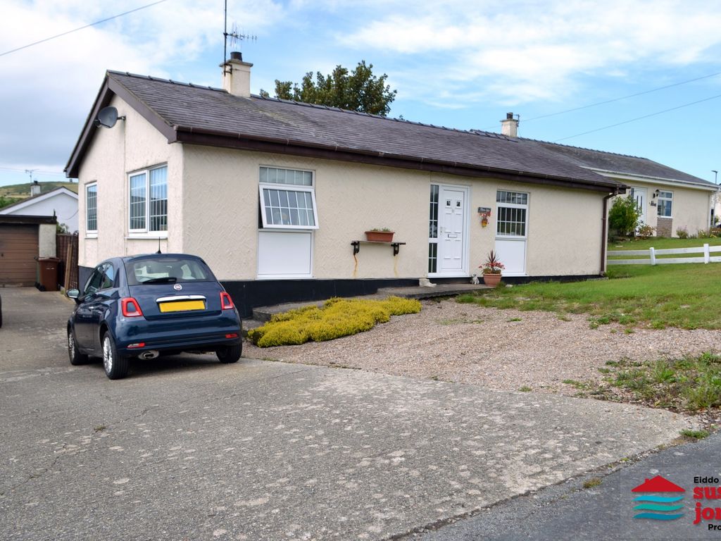2 bed detached bungalow for sale in Llanbedrog, Pwllheli LL53 Zoopla