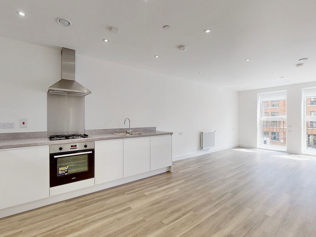 1 bed flat for sale in Oakleigh Road North, Whetstone N20, £100,000