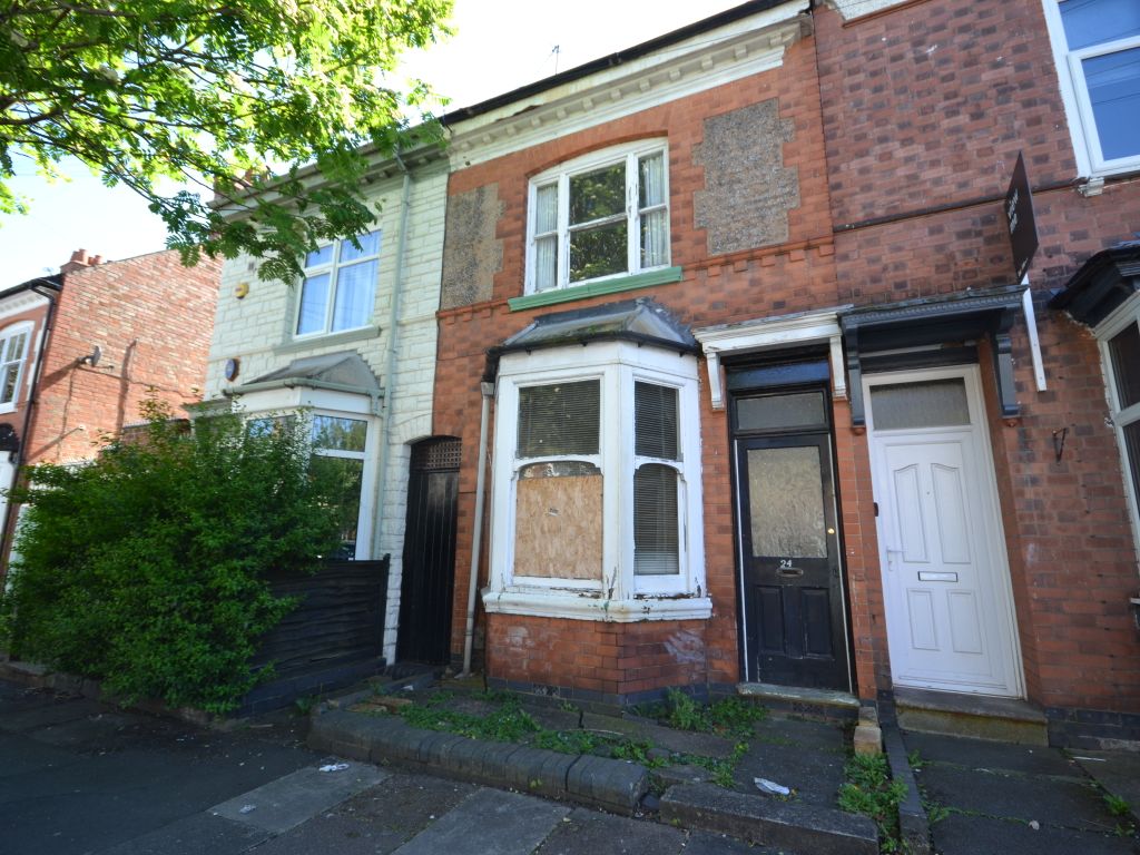 2 bed terraced house for sale in Lavender Road, West End, Leicester LE3