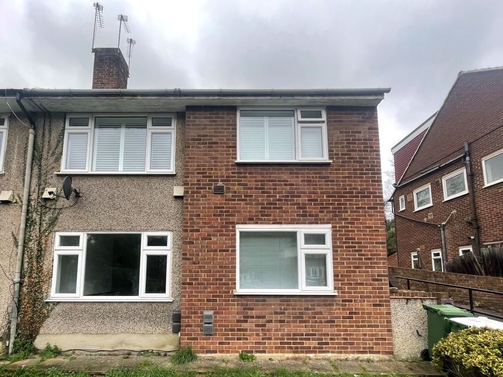 2 bed flat for sale in 5 Midhurst Hill, Bexleyheath, Kent DA6 Zoopla