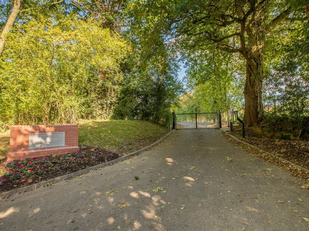 2 bed property for sale in Hatton Grange, Brownley Green Lane, Warwick