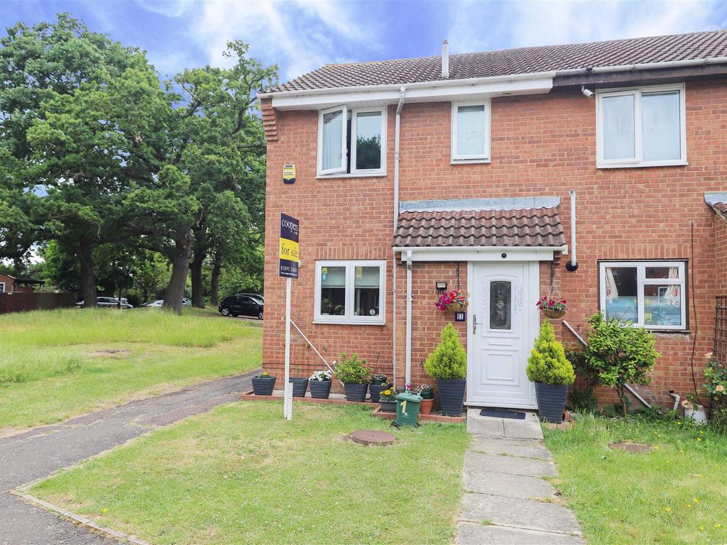 2 bed end terrace house for sale in Tanglewood Close, Hillingdon UB10