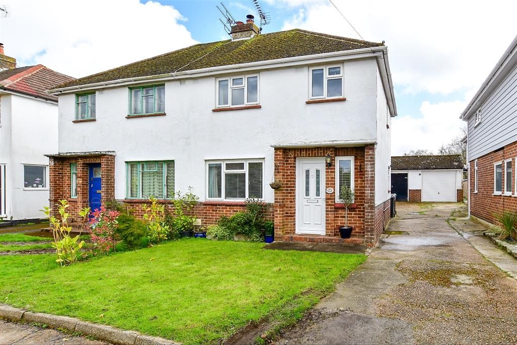 3 bed semidetached house for sale in Ashford Road, St. Michaels