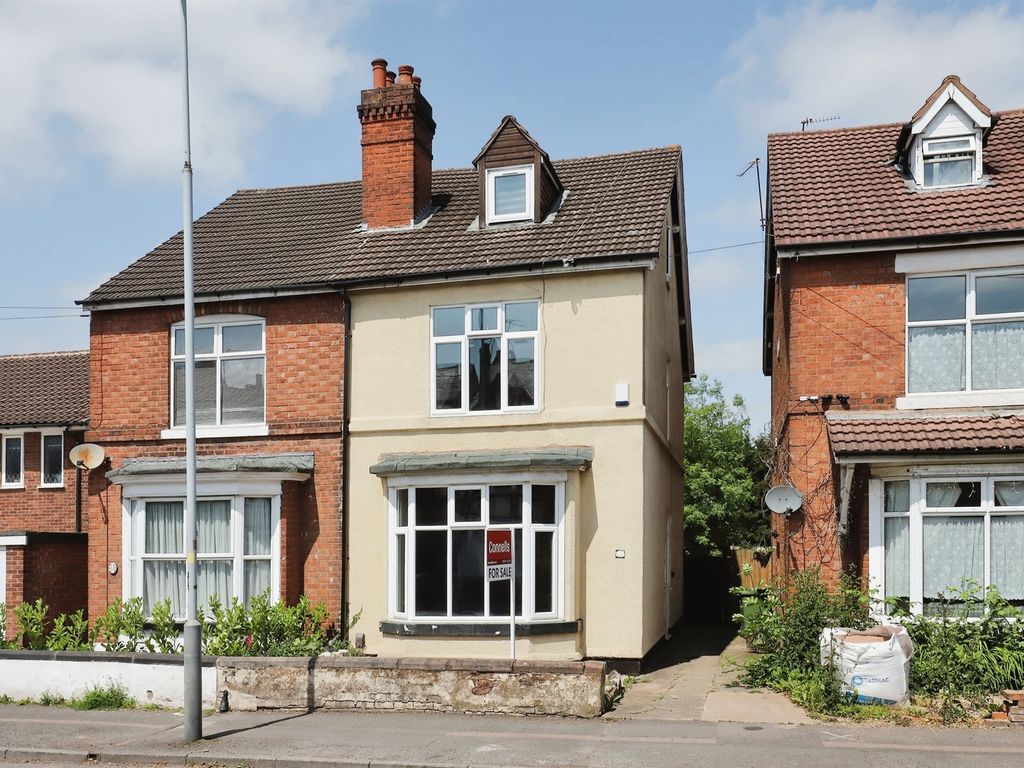 4 bed semidetached house for sale in Paget Road, Off Tettenhall Road
