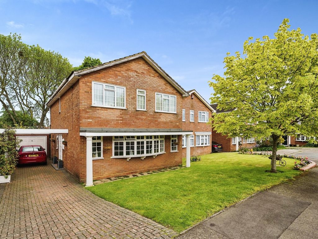 4 bed detached house for sale in Friarscroft, Broxbourne EN10 Zoopla