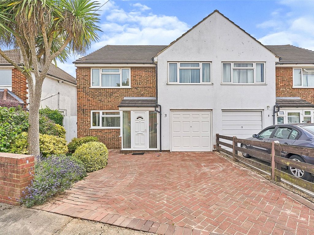 4 bed semidetached house for sale in St Pauls Close, Chessington KT9