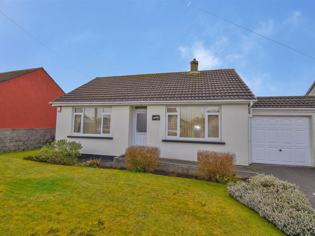 3 bed detached bungalow for sale in Trelawney Avenue, Treskerby, Redruth TR15 Zoopla