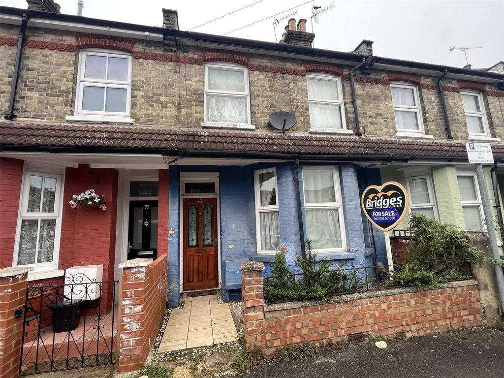 3 bed terraced house for sale in St. Road, Aldershot, Hampshire