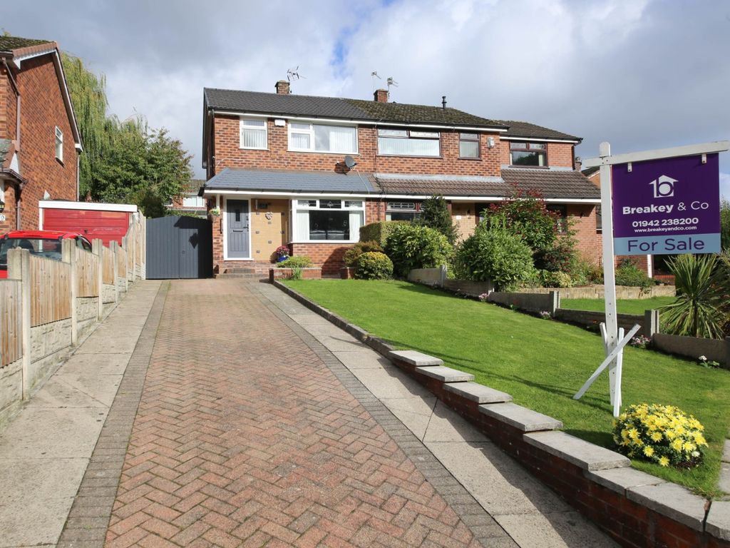 Clevedon Drive, Wigan WN3  