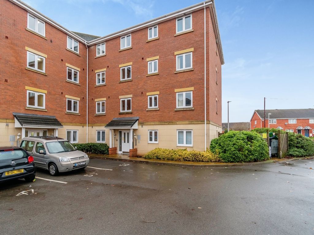 2 bed flat for sale in Meeting Street, Wednesbury WS10 Zoopla