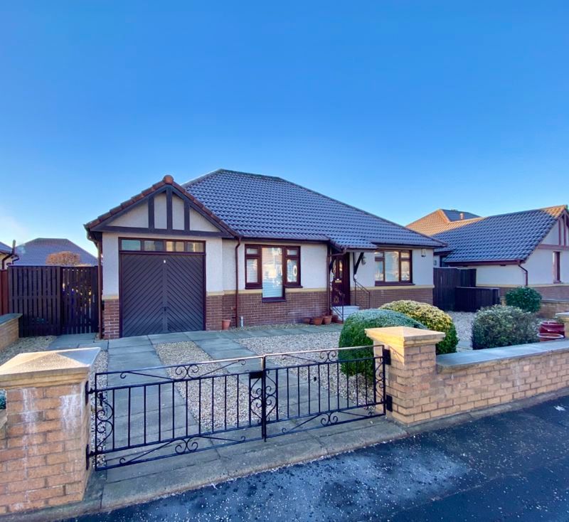 3 bed detached bungalow for sale in Deveron Road, Troon KA10, £280,000 Zoopla