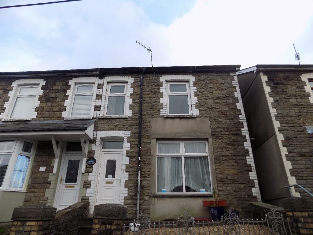 3 bed semidetached house for sale in Evelyn Street, Abertillery NP13 Zoopla