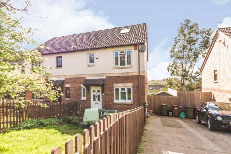 5 bed semidetached house for sale in Heol Ysgubor, Caerphilly CF83