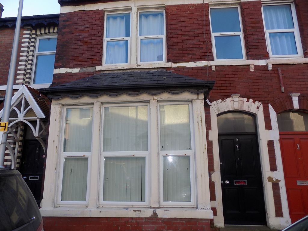 2 bed flat to rent in Hill Street, Blackpool FY4, £590 pcm Zoopla