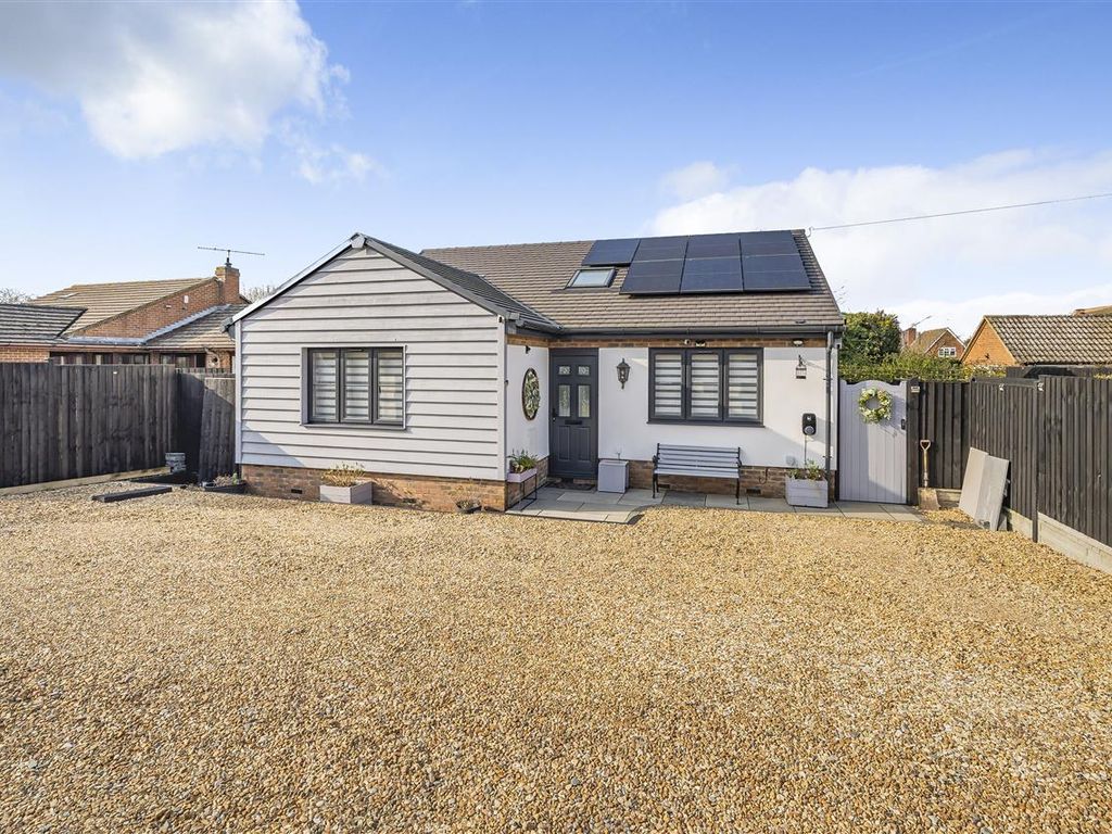 2 bed bungalow for sale in Bedford Road, Houghton Conquest, Bedford MK45, £525,000 Zoopla