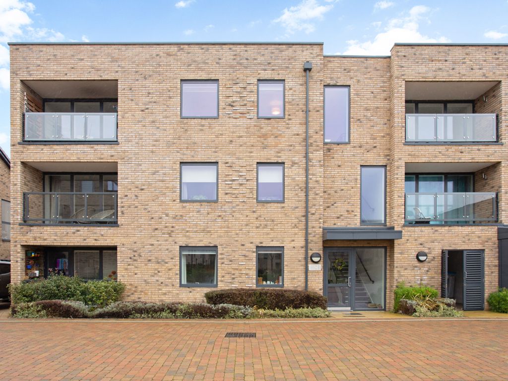 Overhill Close, Trumpington, Cambridge CB2  